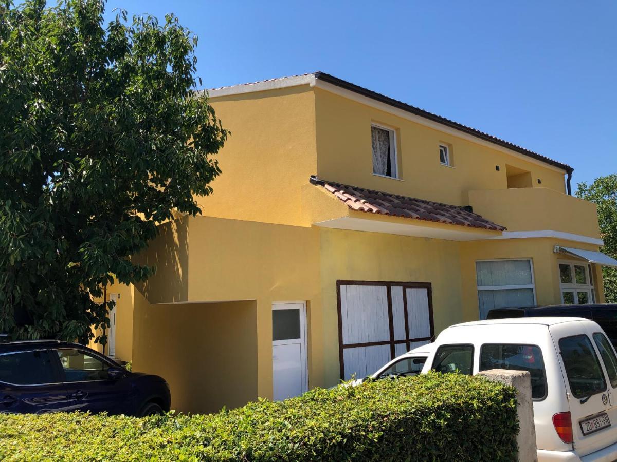 Apartmani BM Biograd Na Moru Bagian luar foto