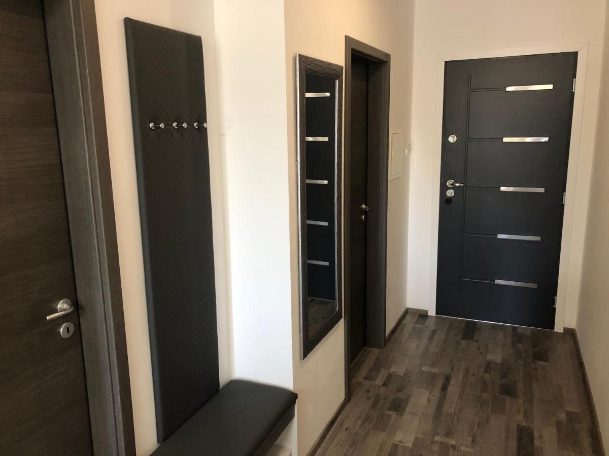 Apartmani BM Biograd Na Moru Bagian luar foto