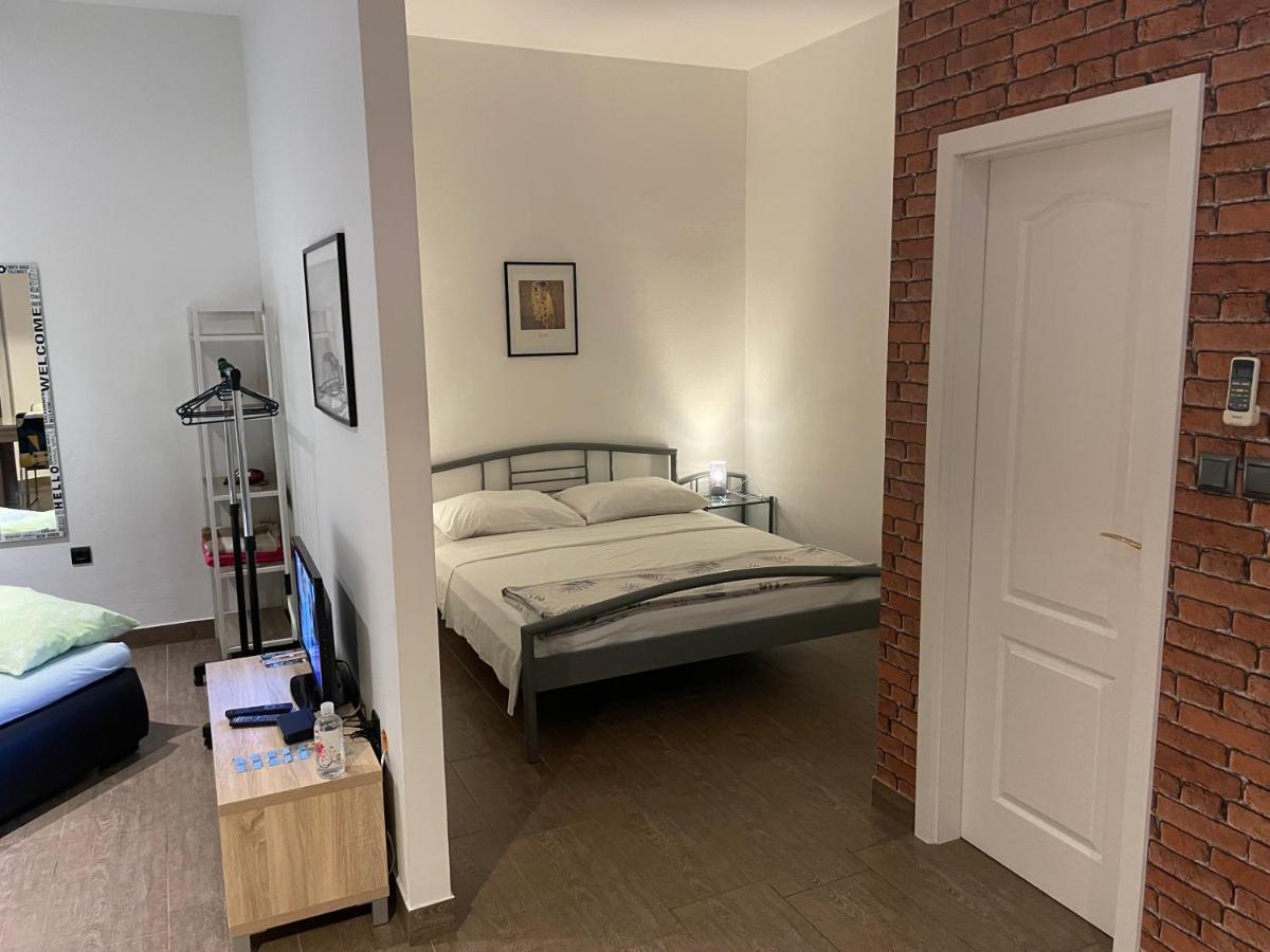 Apartmani BM Biograd Na Moru Bagian luar foto