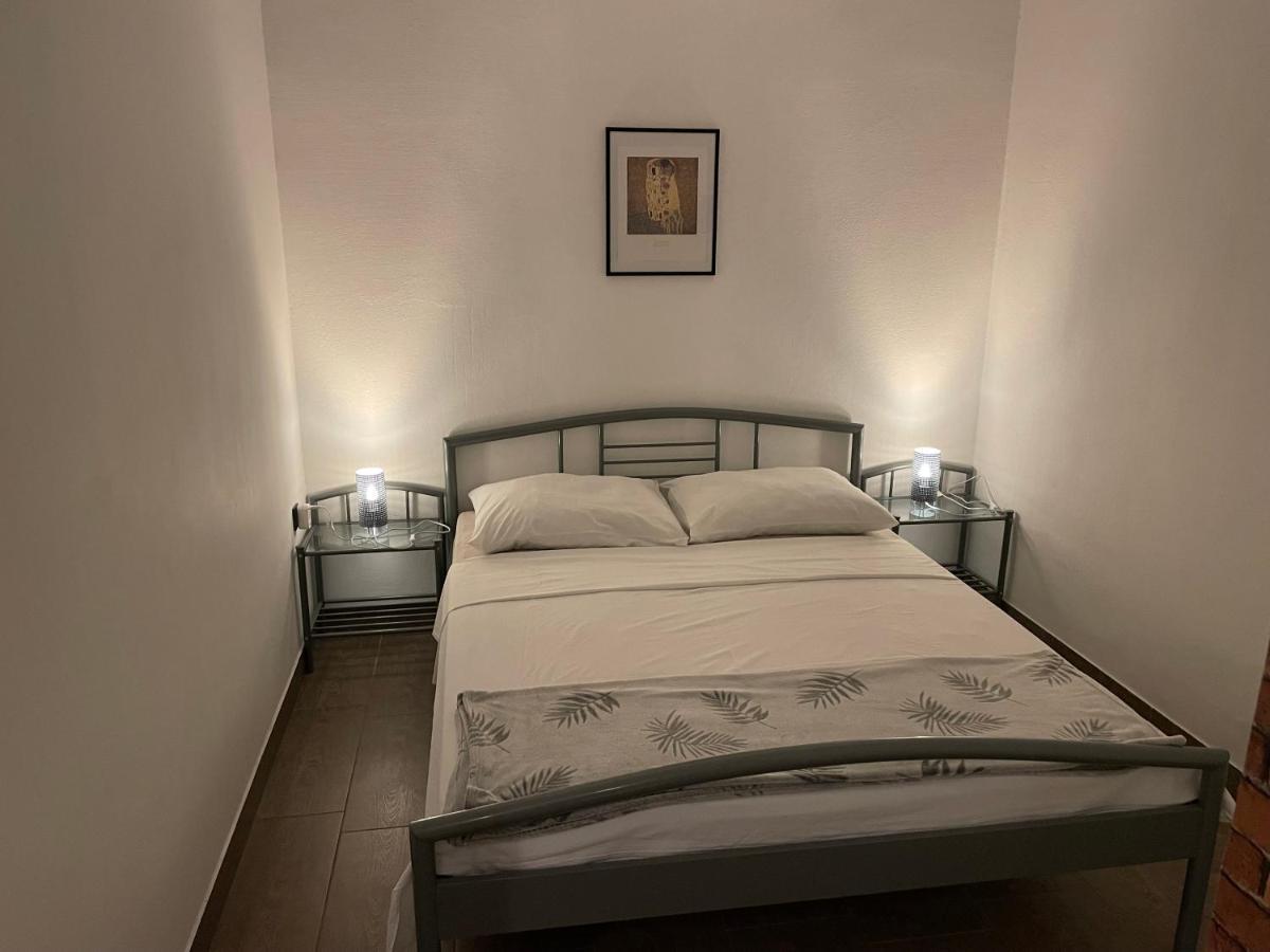 Apartmani BM Biograd Na Moru Bagian luar foto