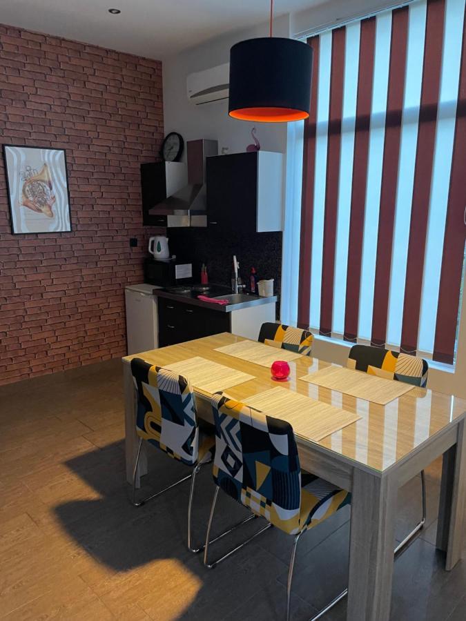 Apartmani BM Biograd Na Moru Bagian luar foto